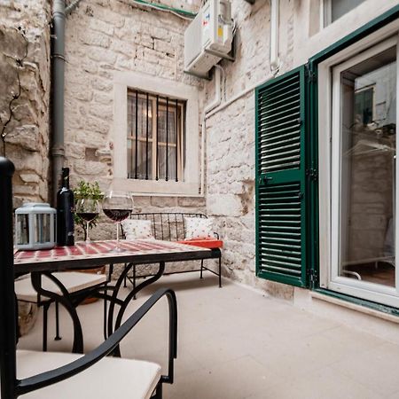 Lito Apartments Šibenik Buitenkant foto