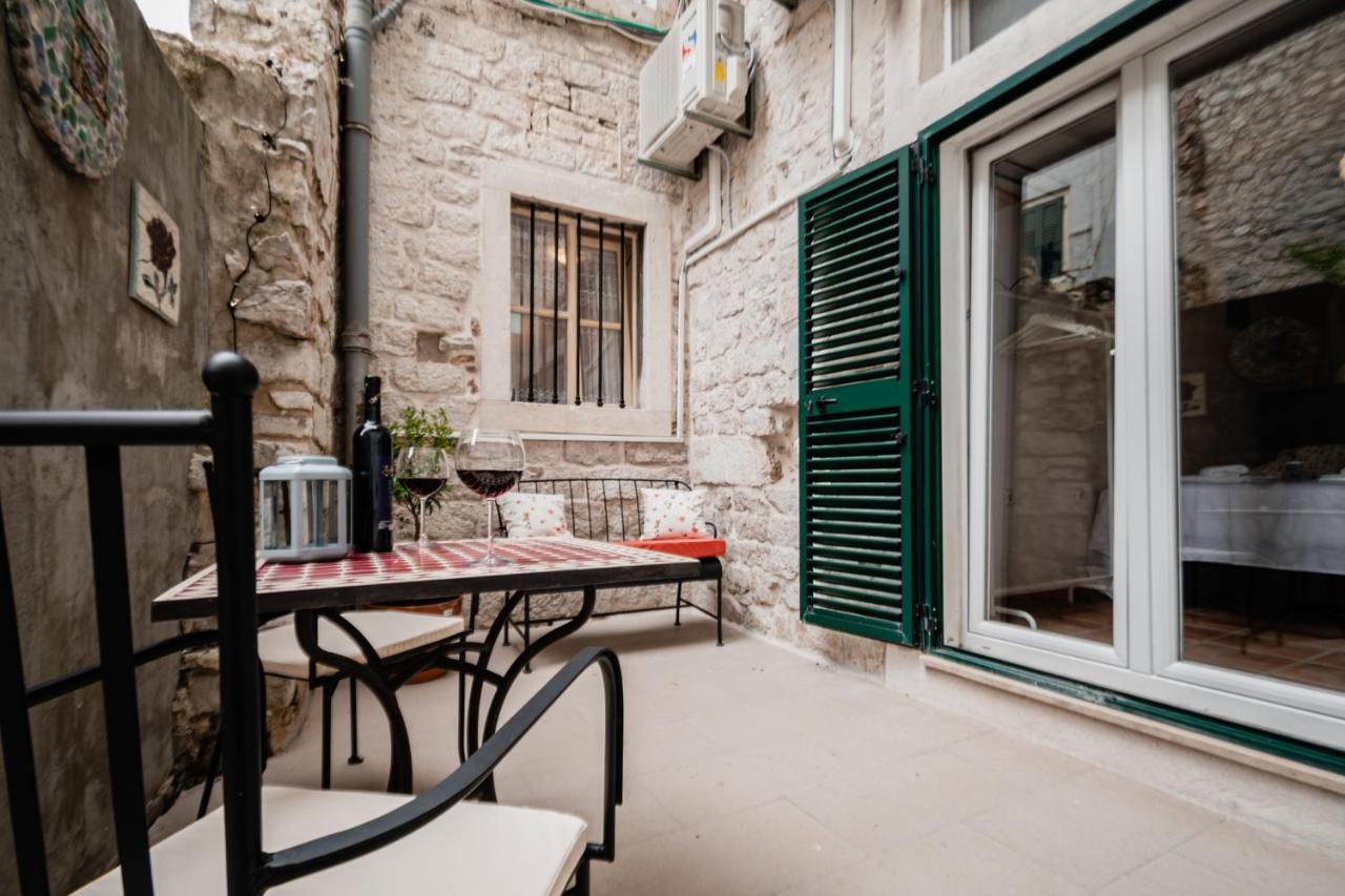 Lito Apartments Šibenik Buitenkant foto