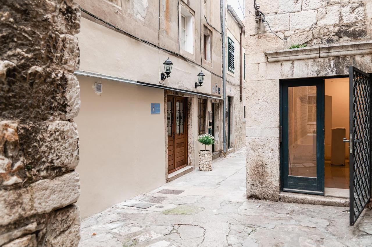 Lito Apartments Šibenik Buitenkant foto