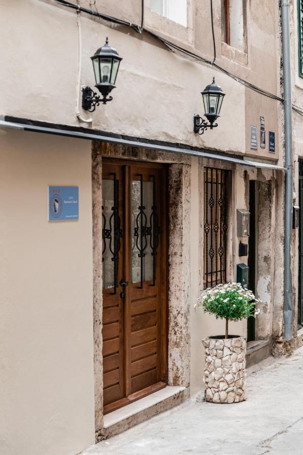 Lito Apartments Šibenik Buitenkant foto