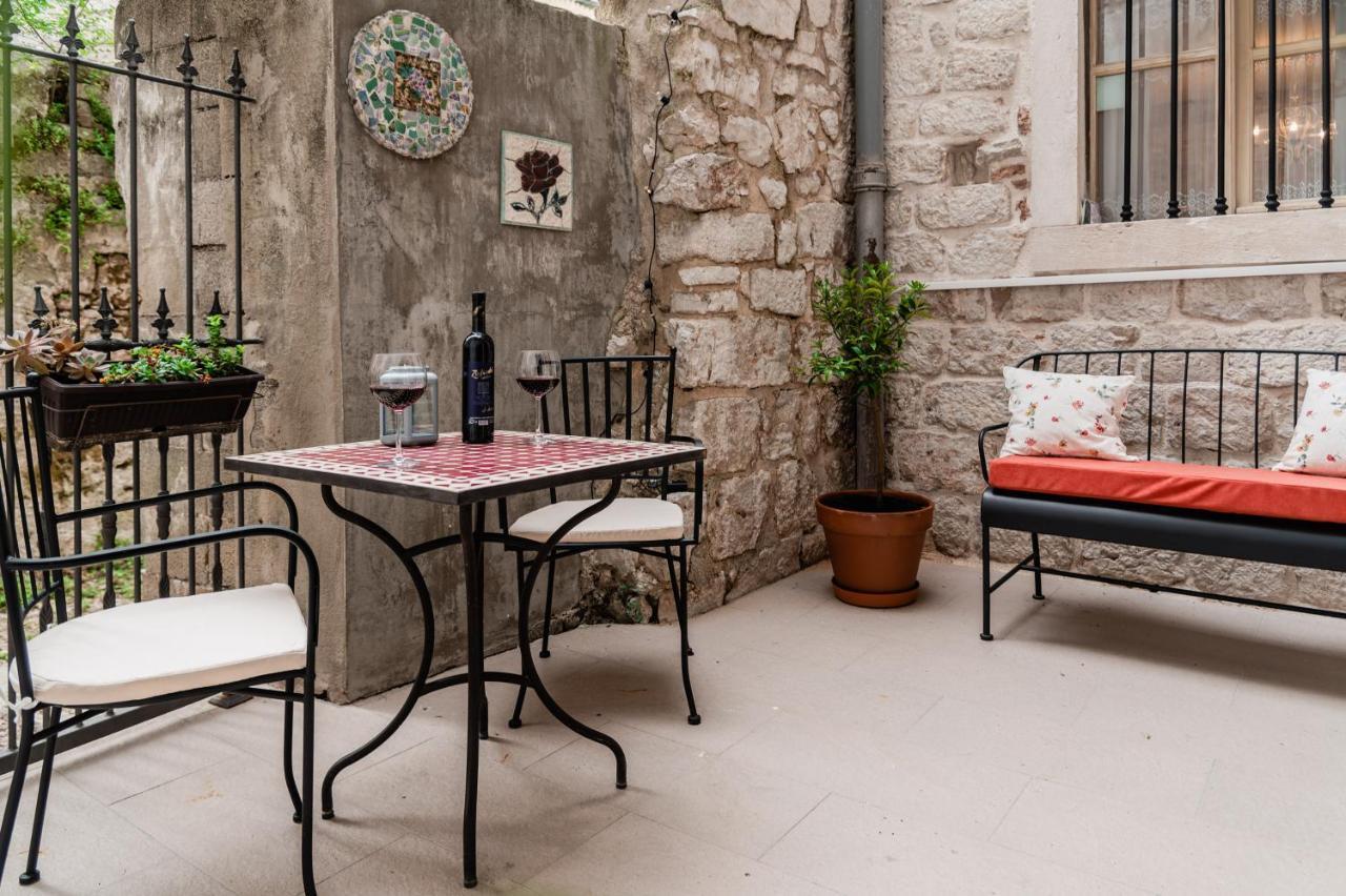 Lito Apartments Šibenik Buitenkant foto